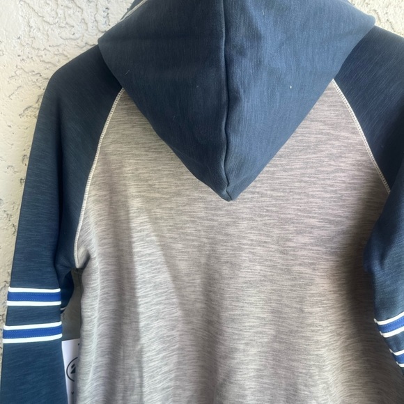 ‘47 Chicago Cubs Rhinestone Hoodie New With Tags NWT Women’s Medium - Picture 8 of 14